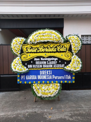 Papan Bunga Duka di Terentang